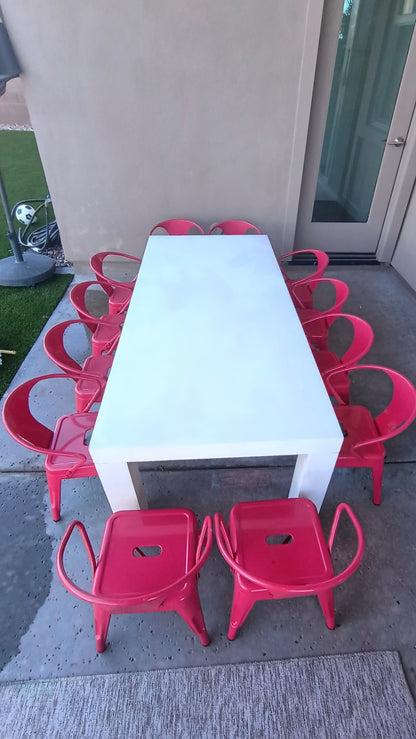 1)Cloud Kids Table