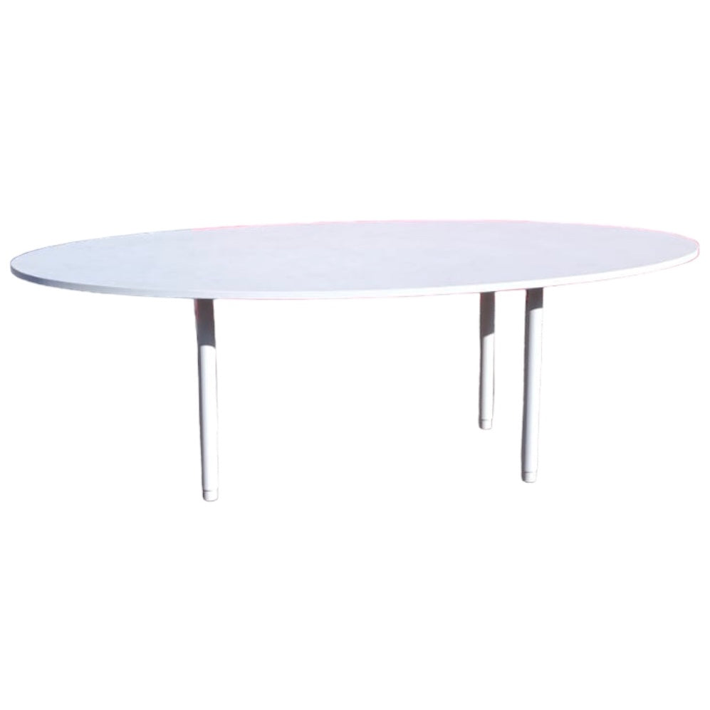 1) Blanco Table (oval)