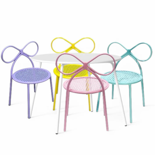 1) 4 Blanco Kids Round tables