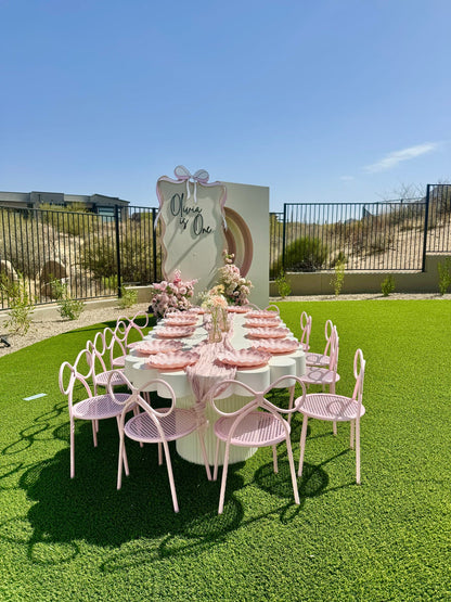 1) Pearly White Kids Table