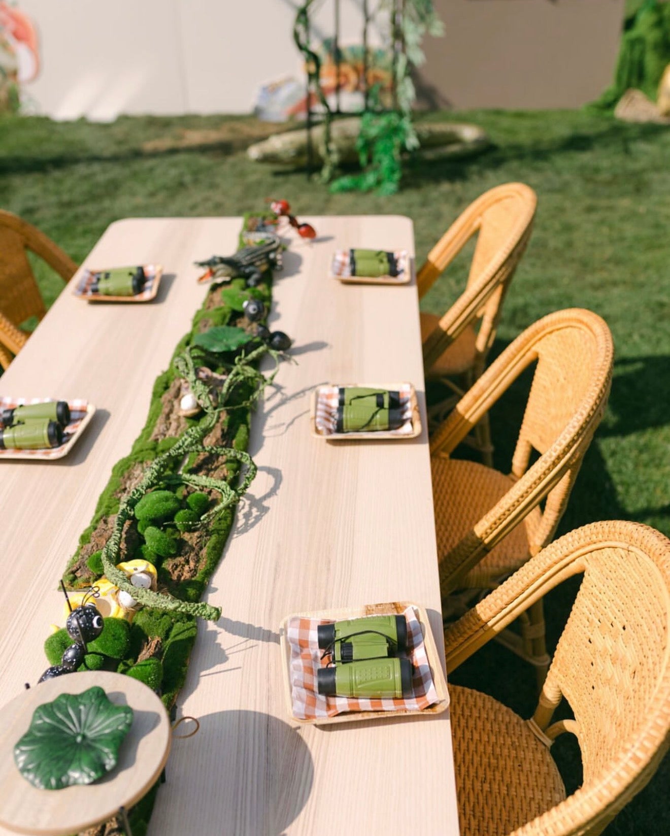 1) Wooden kids table