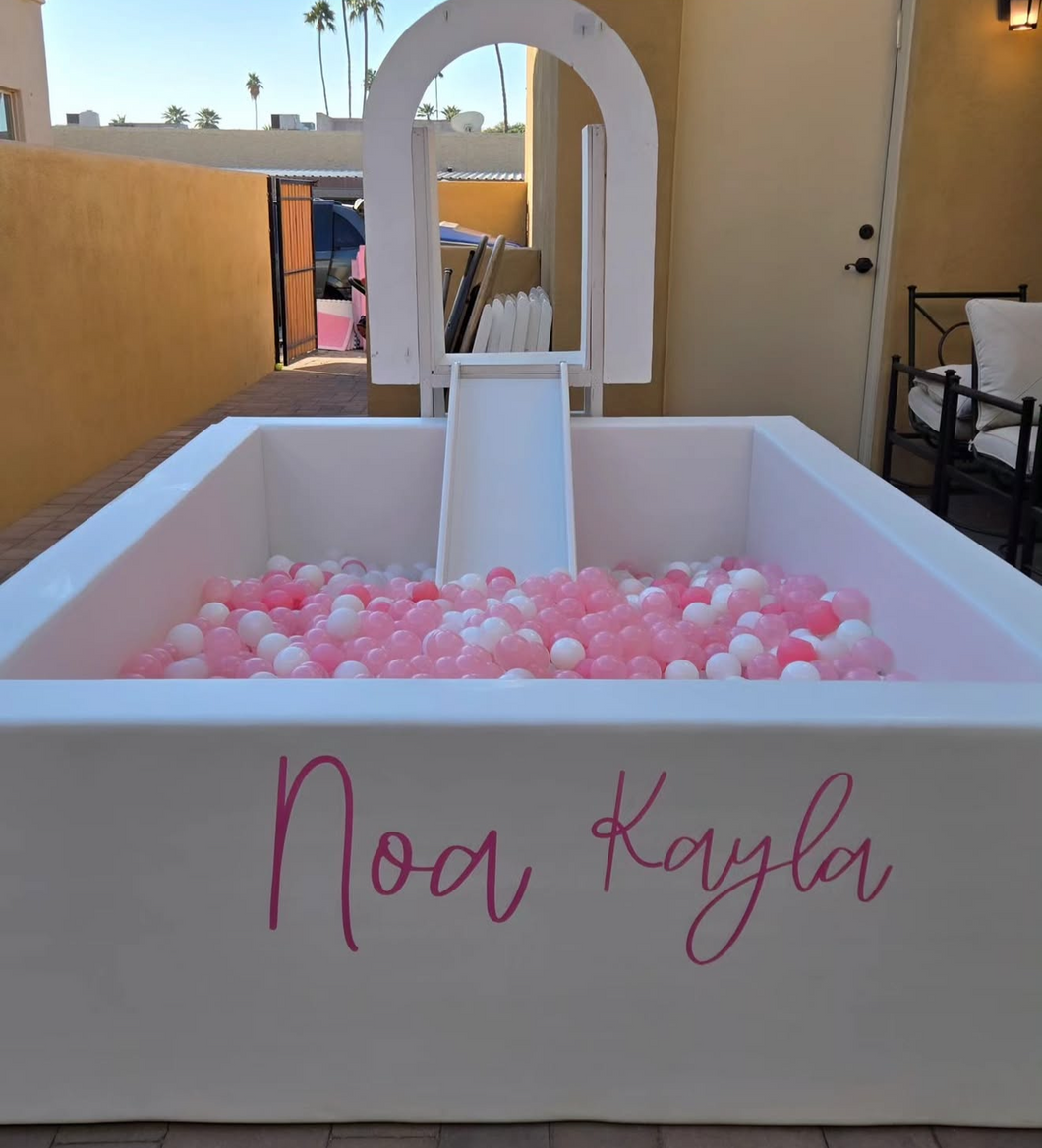 Softplay White Ballpit Medium