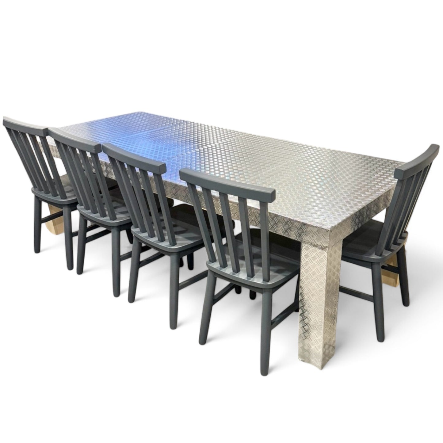 1)Cloud Kids Table